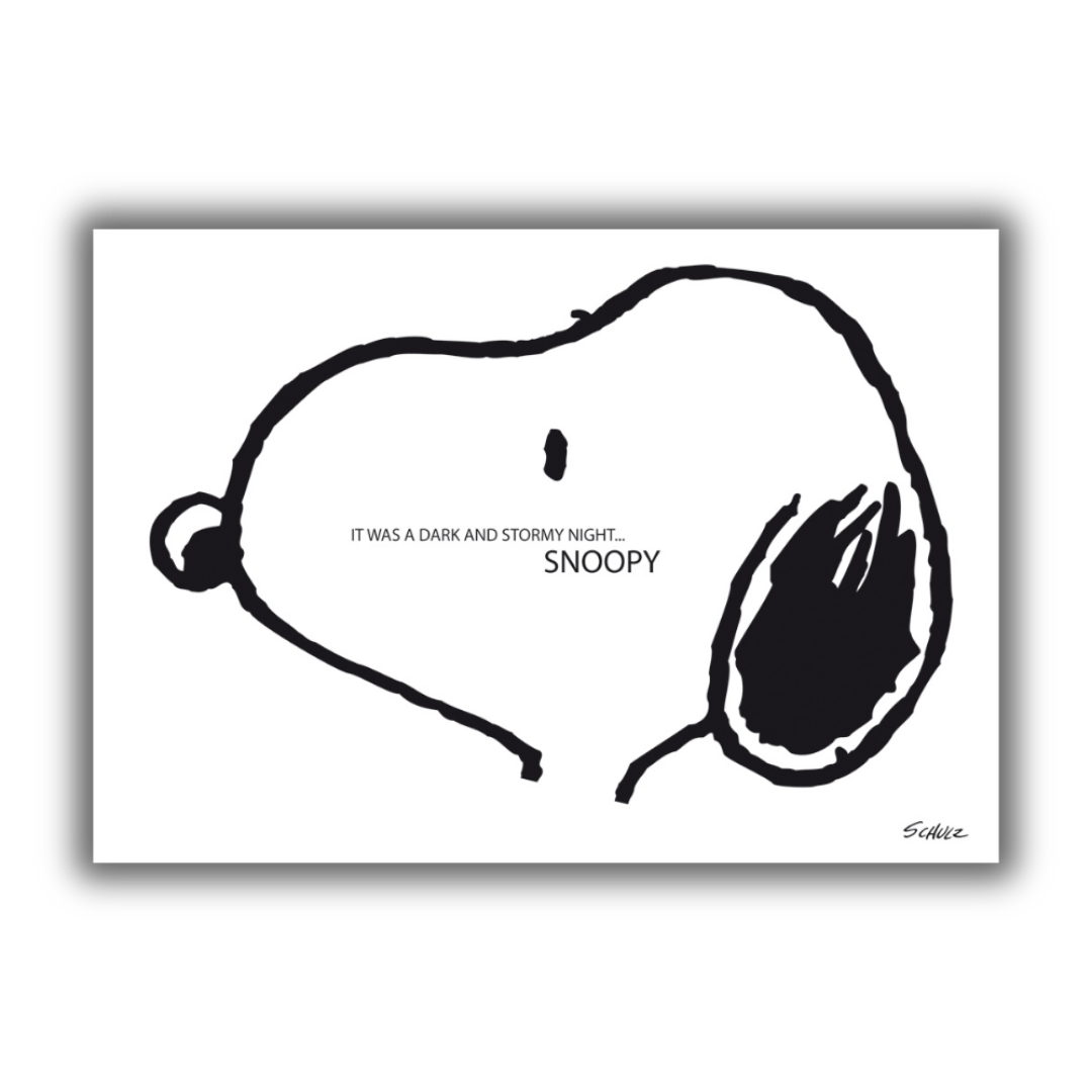 Quadro minimalista "It was a dark and stormy night, Snoopy" con Snoopy di Charles Schulz, disponibile con fondo bianco, nero, o rosso, che incarna emozioni profonde.
