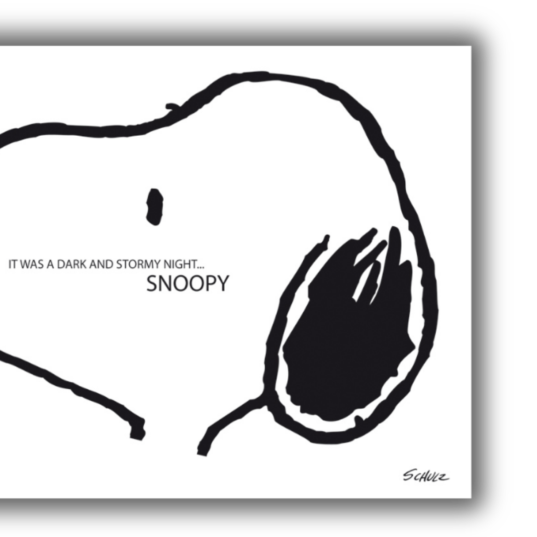 Dettaglio dell'Illustrazione minimalista "It was a dark and stormy night, Snoopy" con Snoopy di Charles Schulz, disponibile con fondo bianco, nero, o rosso, che incarna emozioni profonde.